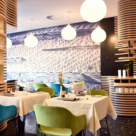 Vatel 4* Superior Hotel 4*